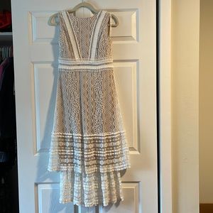 Garden Soirèe white lace sleeveless tiered midi dress